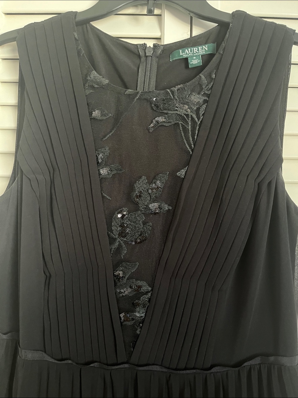 Lauren Ralph Lauren Black Sleeveless Pleated Midi Dress